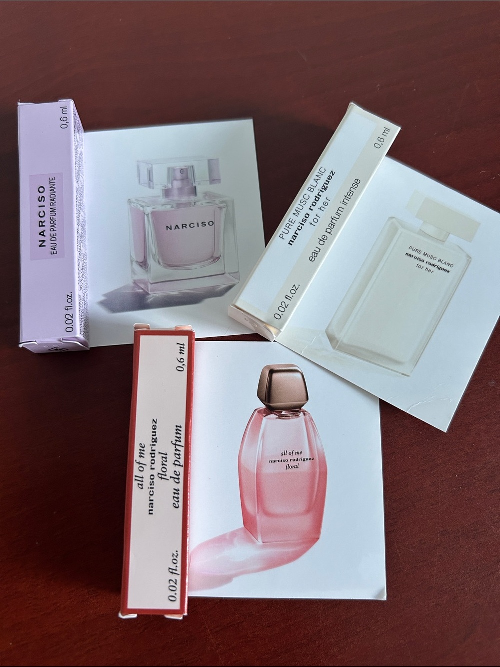 3 pieces Narciso Rodriguez women’s samples spray